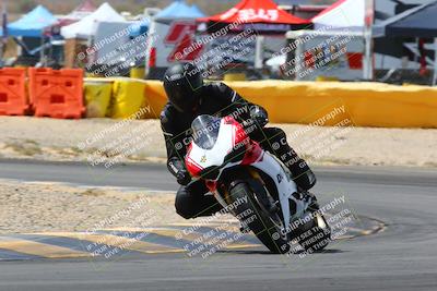 media/Apr-09-2022-SoCal Trackdays (Sat) [[c9e19a26ab]]/Turn 2 (1140am)/